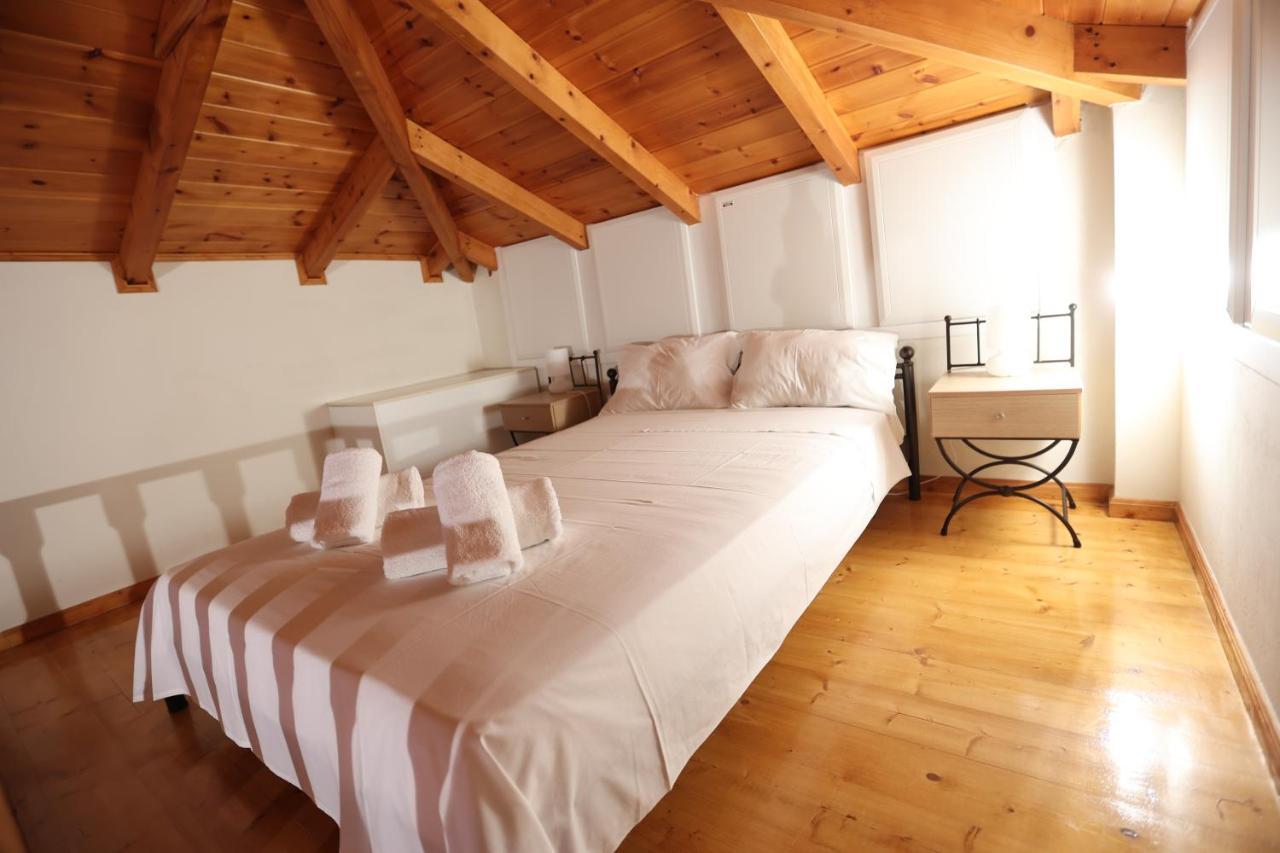 Seaside Gialova Apartment ไปโลส ภายนอก รูปภาพ