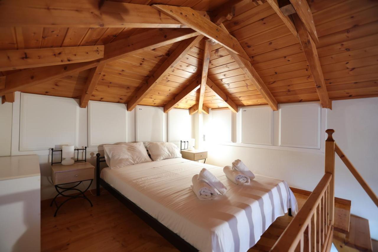 Seaside Gialova Apartment ไปโลส ภายนอก รูปภาพ