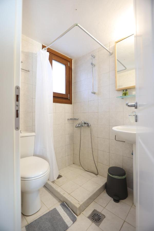 Seaside Gialova Apartment ไปโลส ภายนอก รูปภาพ